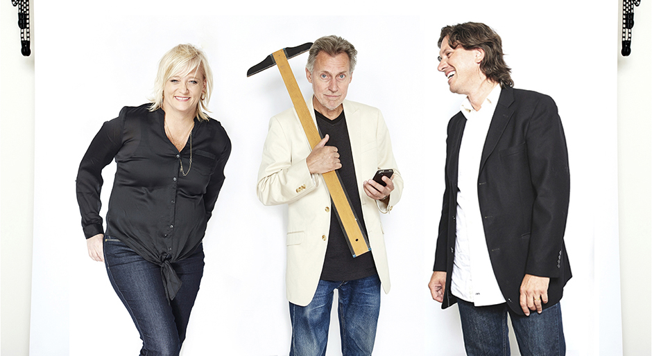 Partner Group Portrait